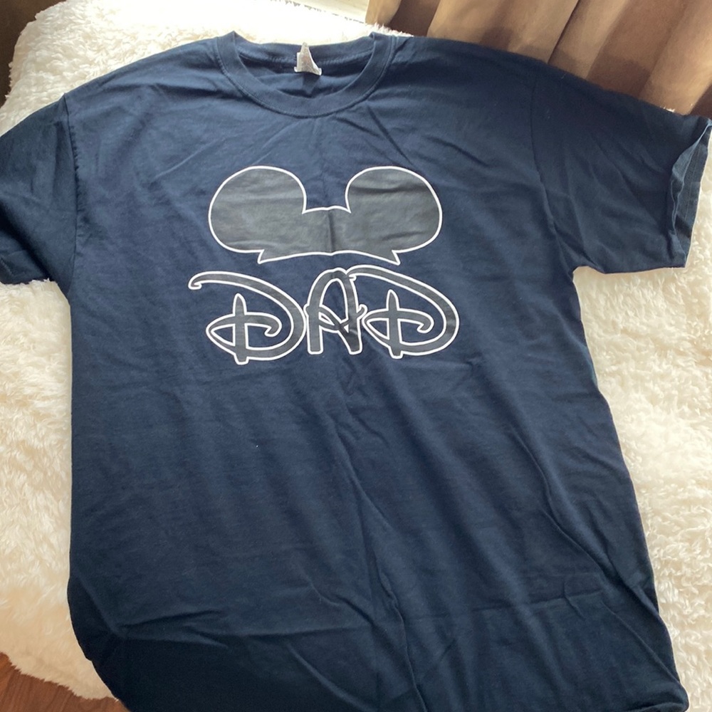 Mickey Dad Size Large Tee Shirt